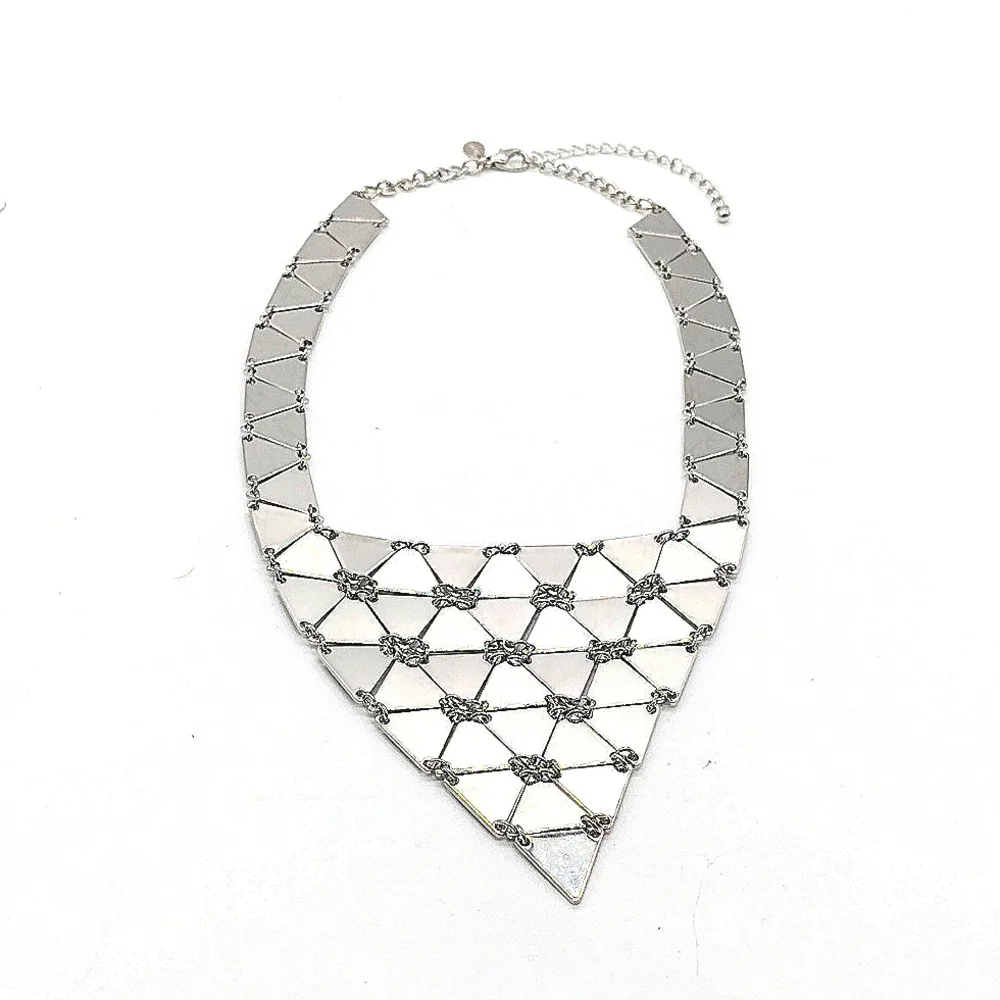 NEW CHICO'S Statement Collar Bib Necklace with extension in Reflective Silver - Picture 2 of 4